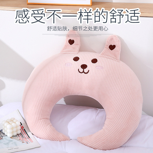 Milky Velvet Crescent Sleep Aid Pillow: A Must-Have for Pregnant Women, Cute Baby Reclining Pillow, and Versatile Nursing Cushion
