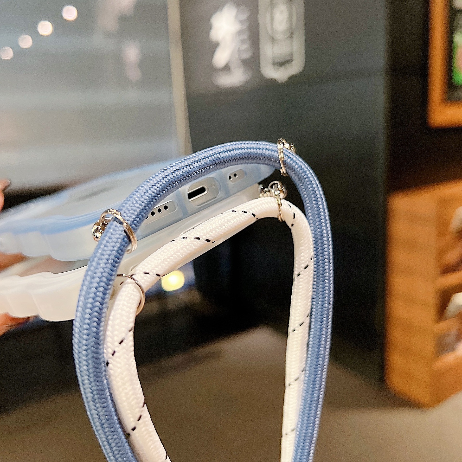 Candy Wave Crossbody-Hängegurt, geeignet für iPhone 15 Pro Phone 11 Apple 13, transparente Silikon-Schutzhülle_voghion.com