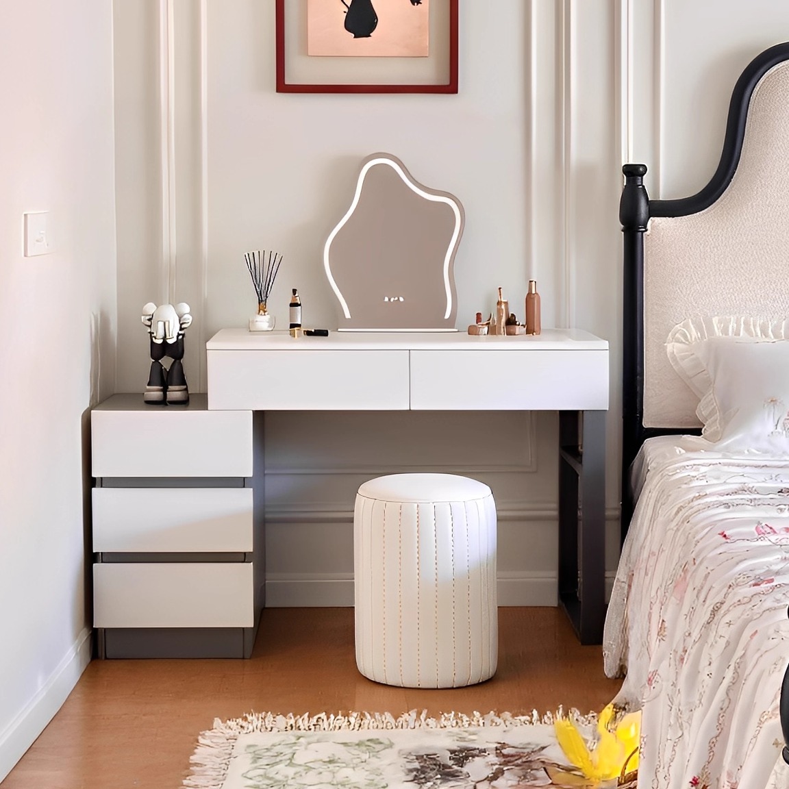 Comodín italiano dormitorio 2025 nuevo estilo moderno simple mesa de maquillaje alta sensación de mesas de cabezal de cama en una mesa de maquillaje