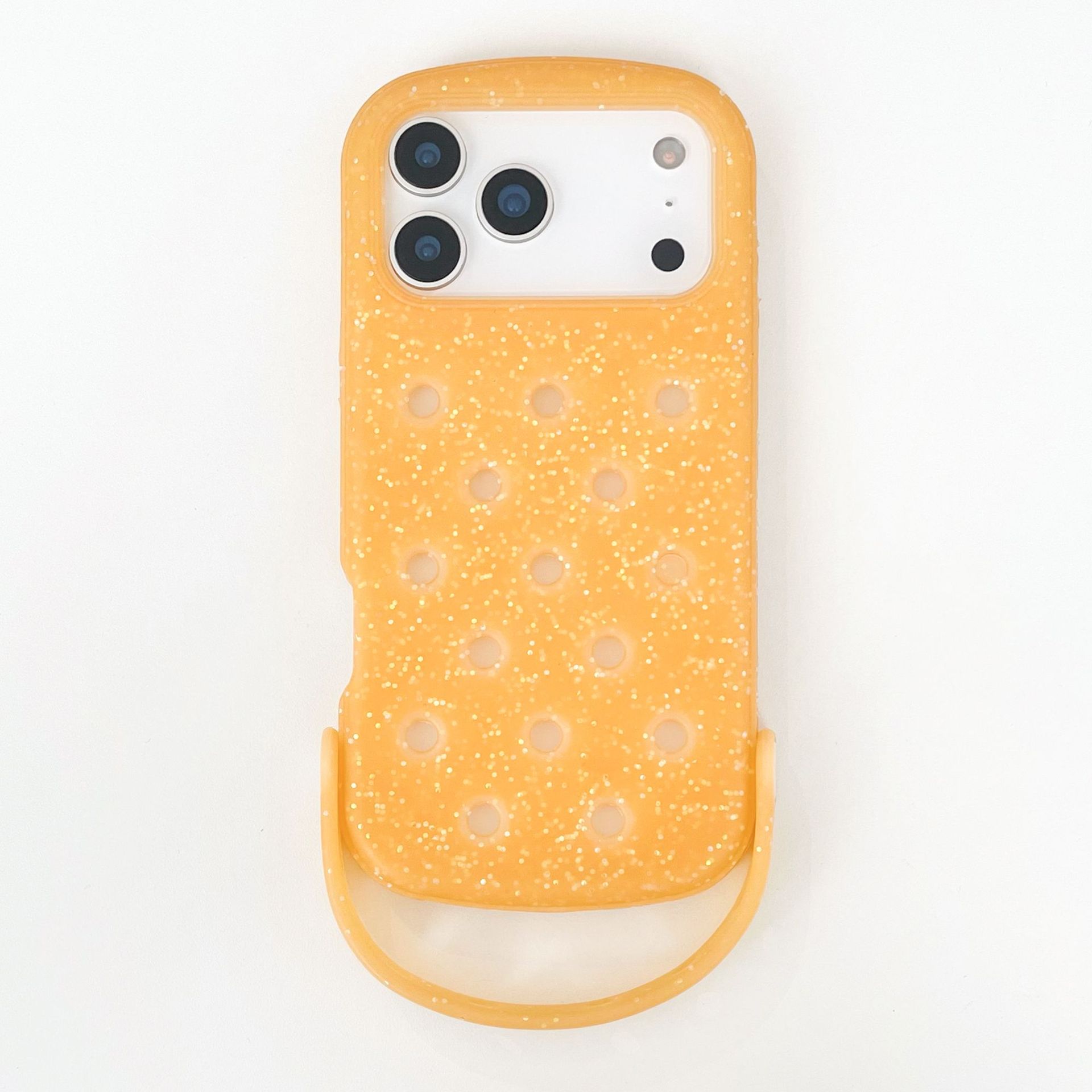 Aplicable para iPhone17ProMax zapatillas agujero agujero estuche de teléfono celular disipación de calor silicona protector a prueba de caídas Apple 17Pro
