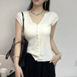 女式打底衫;女式T恤;女式羊毛衫