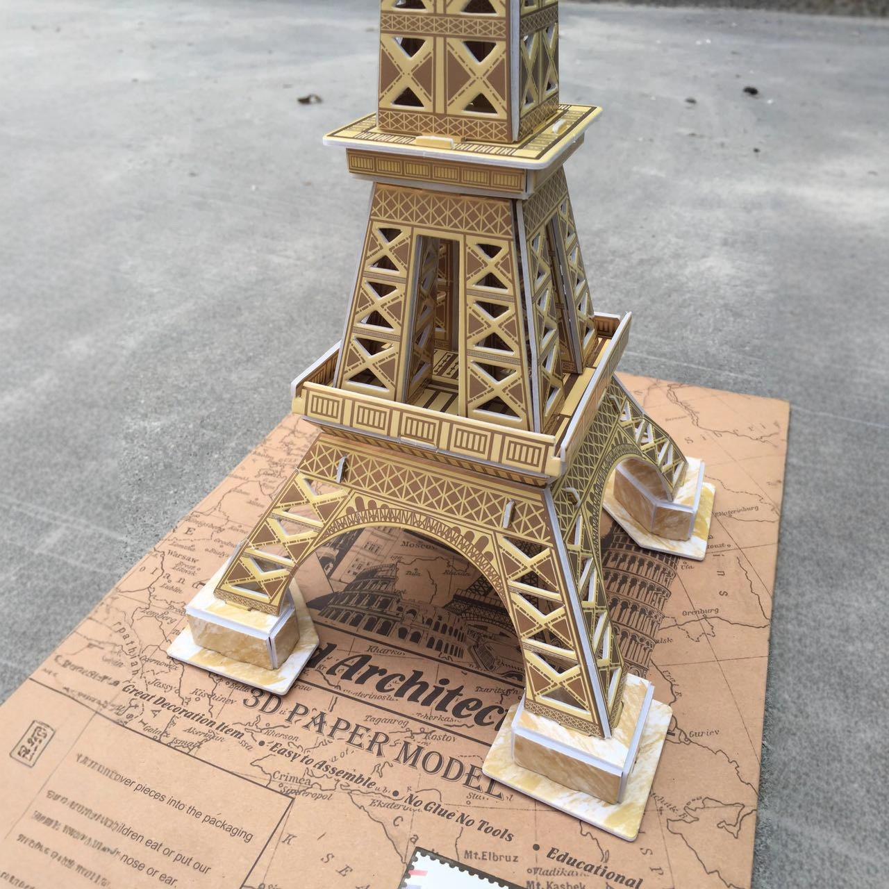 Rompecabezas tridimensional de papel 3D para niños DIY modelo de construcción pantalla Bo porcelana Eiffel creativo juguetes educativos hechos a mano image 4