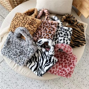 �羳�����ﶬŮʿë�qëë���r�аٴ�朗l��������μ�б������y