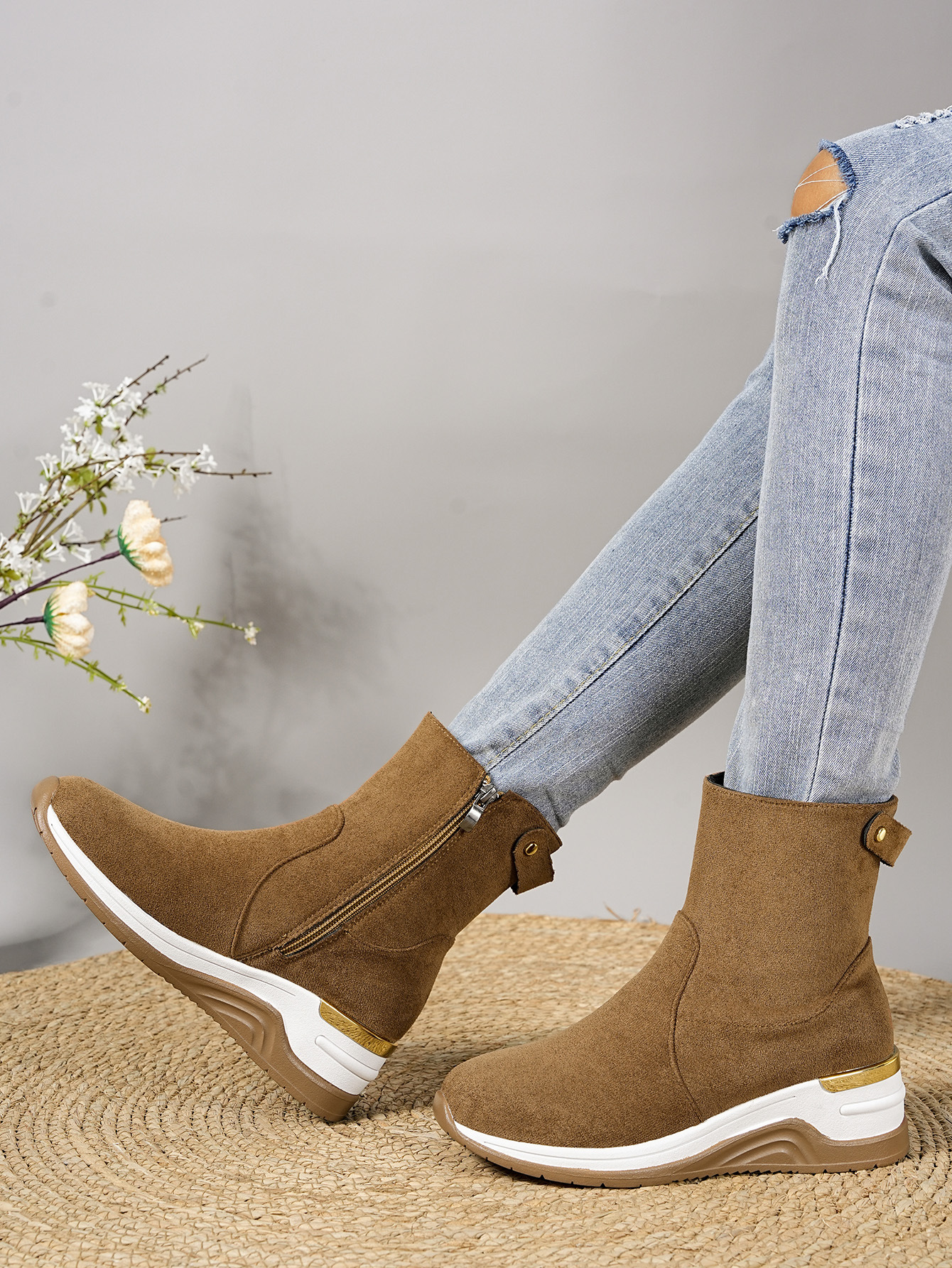 Women's Suede Wedge Ankle Boots With Side Zipper And Platform_voghion.com