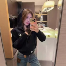 S��Ů�bᘿ��_������2025���¿�Ůʿ�n�挒���Bñë��Ů�������