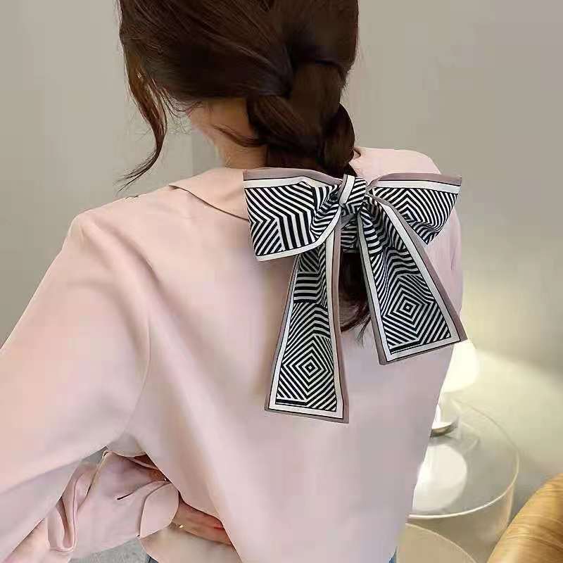 新商品の長条の小さいシルクのタオルのヘアバンドの女性の両面の優雅な紐付けのカバンのリボンのリボンのリボン|undefined