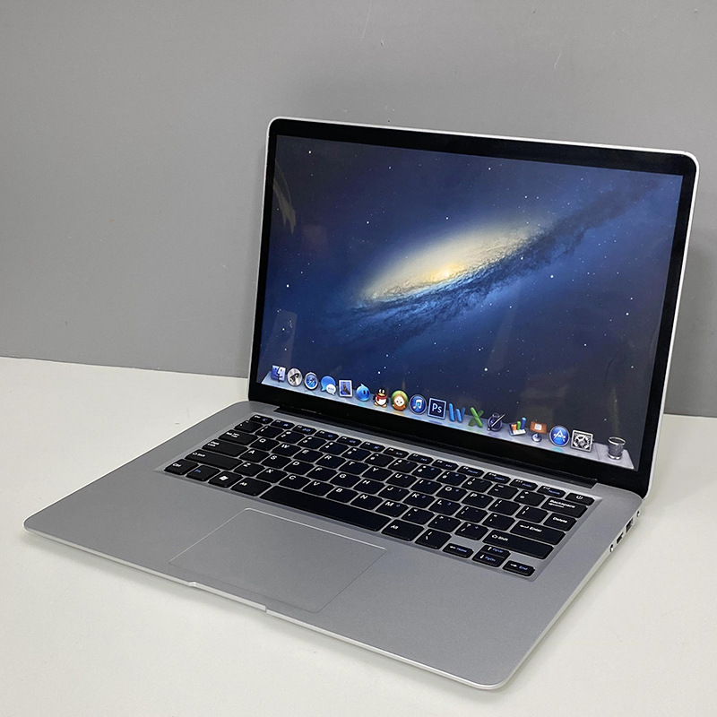 Simulación de computadora props 13.3 modelo de Apple ultra delgada modelo de escritorio sala modelo props