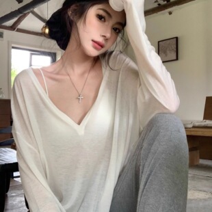���e㼑Ќ��ɾ�ʿ����������ʽ�L��v�I�����ɳڸб���΢͸T��Ů��
