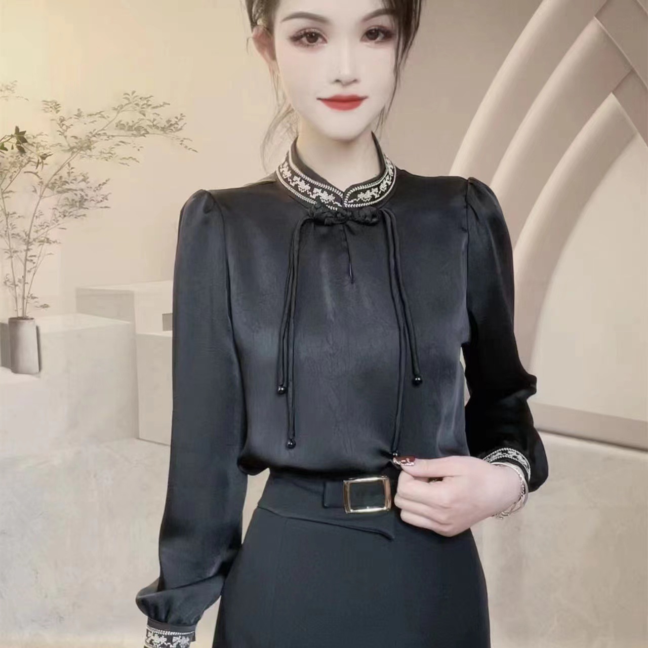 2024春秋新款国风盘扣设计感时尚气质百搭长袖显瘦上衣女洋气减龄