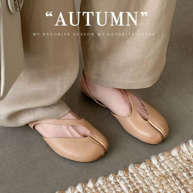 Sandal nữ da trâu chia ngón chân mũi trùm đế bệt — Đỏ (cao 1cm) chi tiết 2