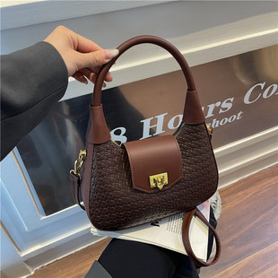 Fashionable high quality handheld universal moon-shaped lamp, elegant one-shoulder bag, city style