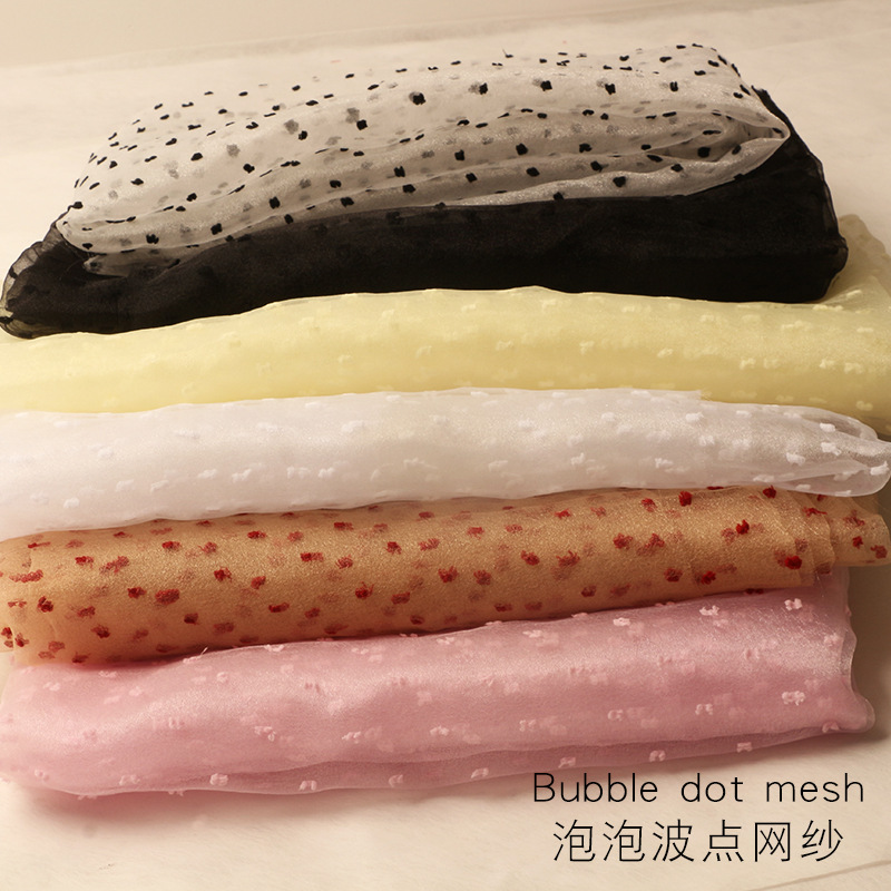 Huaxi burbuja red red punto de onda rojo hilo forrado floral hilo de red buquete de embalaje de papel punto de onda de textura coreana embalaje floral