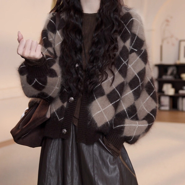Casual Loose Knit Sweater Coat for Women, 2026 Autumn/Winter New Fashion Versatile to Pair with Leather Skirts Casual Loose Knit Sweater Coat for Women, 2026 Autumn/Winter New Fashion Versatile to Pair with Leather Skirts