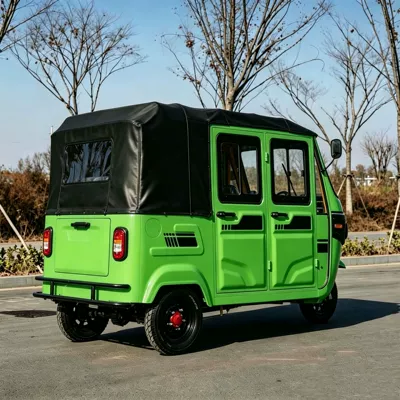 and Southeast Asia, passenger transport – Sərnişin üçtəkərli motosikllar