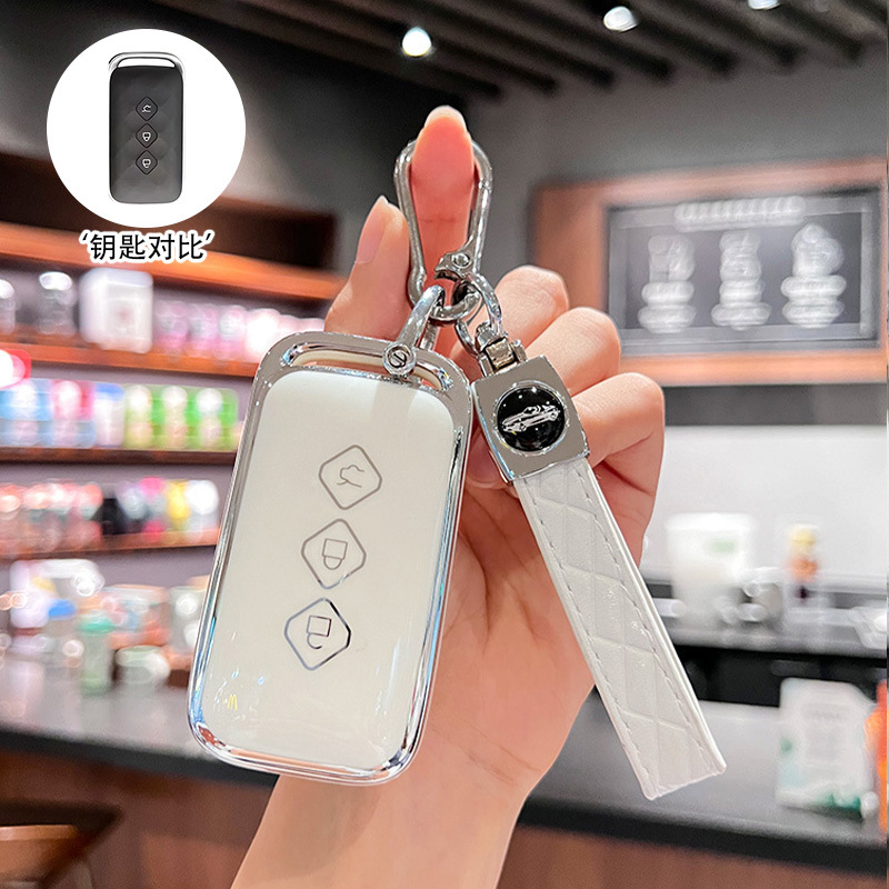 [Wuling D 모델] 실버 엣지 화이트 + 카라비너