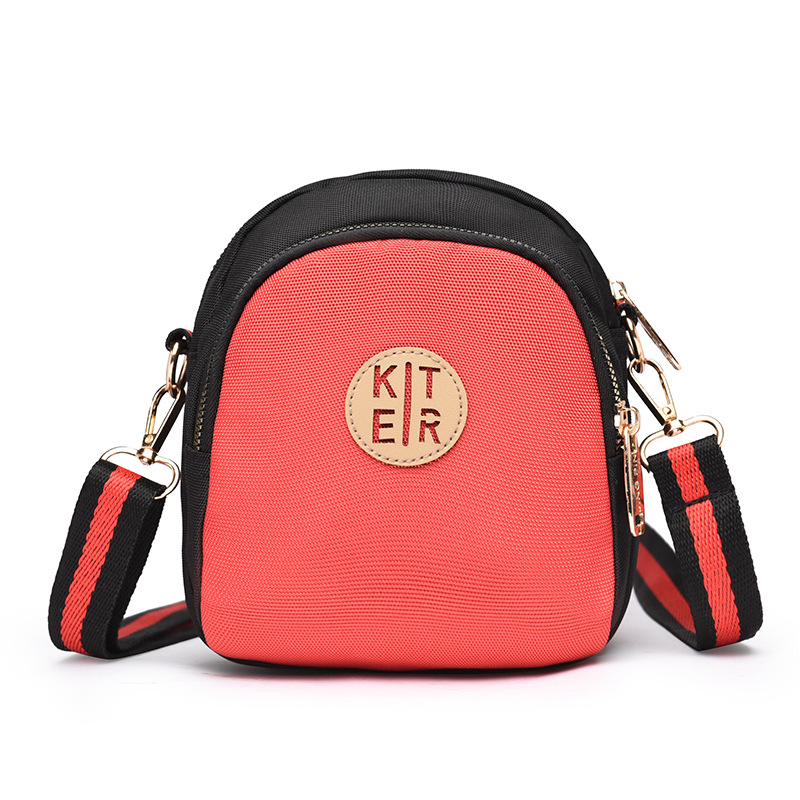 검정색과 빨간색