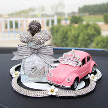 汽车摆件可爱老爷车车模车载告白气球香水座摆件创意车内装饰品女