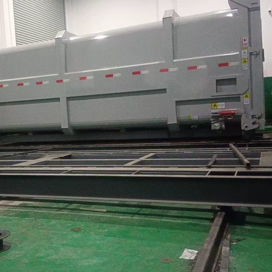 Небольшие и средние горизонтальные сплит-станции сжатия мусора