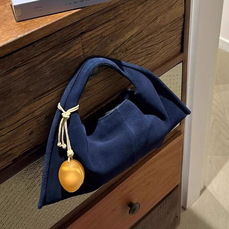 Suede Hobo Bag for Women 2026 New Autumn and Winter Relaxed Style Niche Designer Vintage Handbag Dumpling Bag Suede Hobo Bag for Women 2026 New Autumn and Winter Relaxed Style Niche Designer Vintage Handbag Dumpling Bag