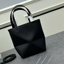 跨境 2025时尚头层牛皮大容量折叠几何托特包单肩斜跨手提水桶包