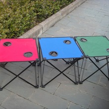 厂家批发跨境户外折叠桌便携式沙滩桌可印刷可休闲露营用