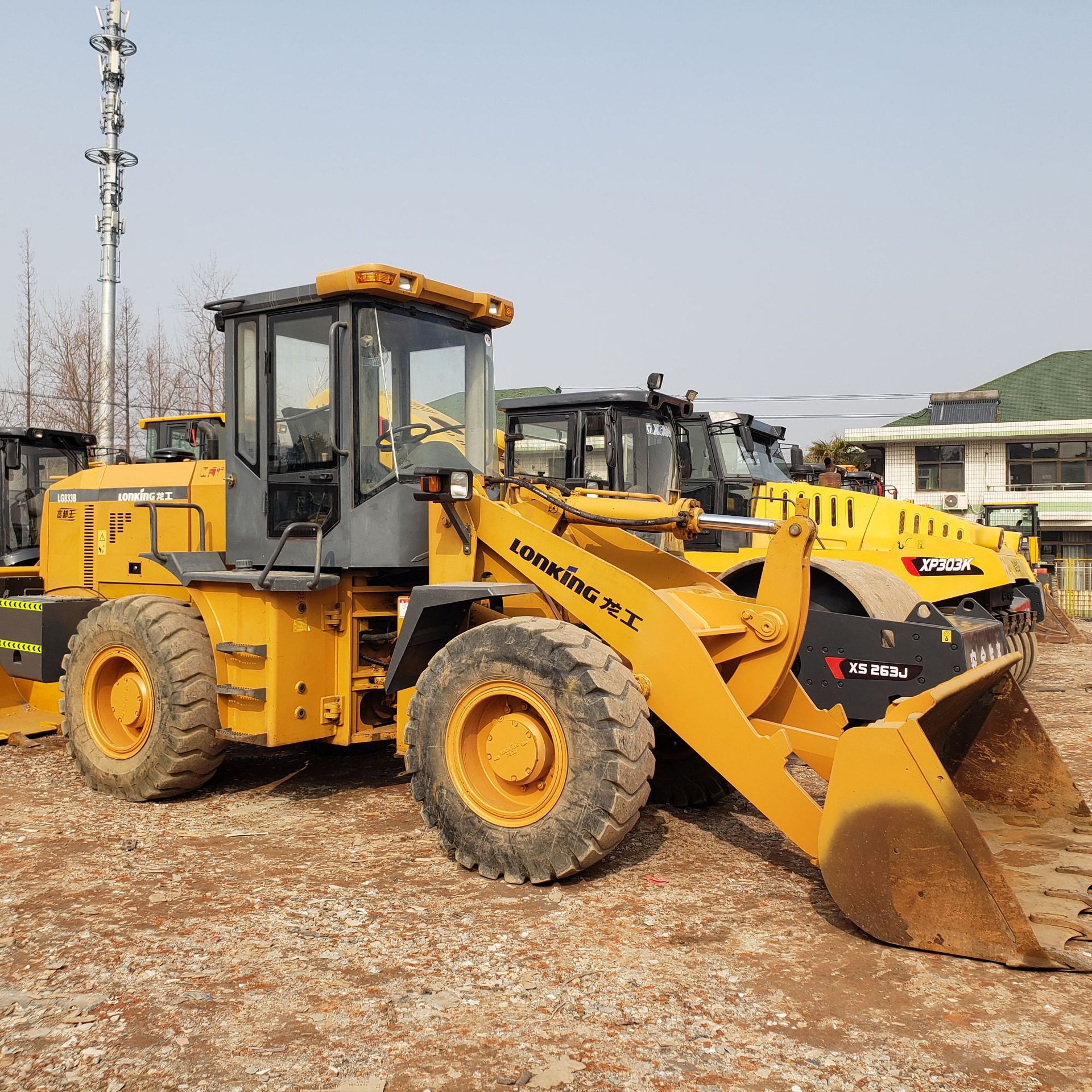 二手龙工LG833B铲车,龙工,徐工3吨装载机参数