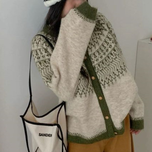 ײɫ�͹��Ứ�M���uᘿ��_��Ů�ﶬ�¿��㼑��L�ٴ�ë��Ů����