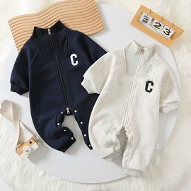 连身衣、爬服;童套装;童毛衣