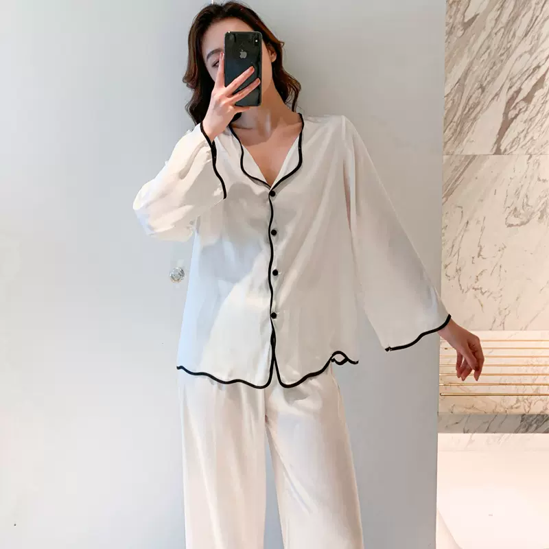 2021年新款冰丝睡衣女长袖时尚休闲简约宽松家居服套装丝绸两件套