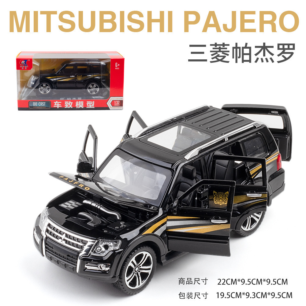 Modelo de coche de aleación de coche 1:32 Mitsubishi Pajero Tire hacia atrás vehículo todoterreno con sonido y luz niño modelo de coche de juguete adornos