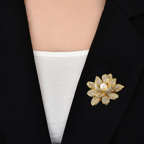 Shengshi Lotus Brooch, High-end Women's Exquisite Luxurious Corsage,  New Trendy Flower Pin, High-end Accessories