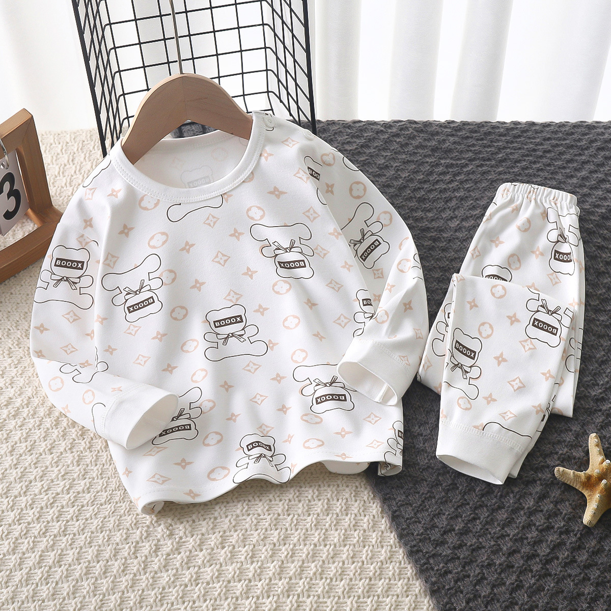 Conjunto de roupas e calças compridas de outono de algodão puro infantil para meninos e meninas, roupas íntimas térmicas de algodão, pijamas de bebê infantil de desenho animado, roupas de casa