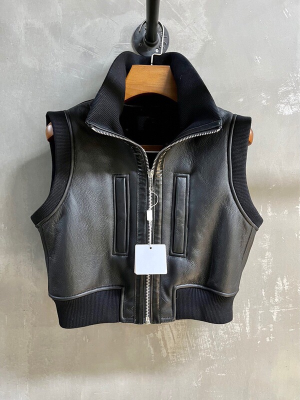 2023 Winter New Merino European High Collar Fur Motorcycle Jacket Lamb Wool Vest for Women