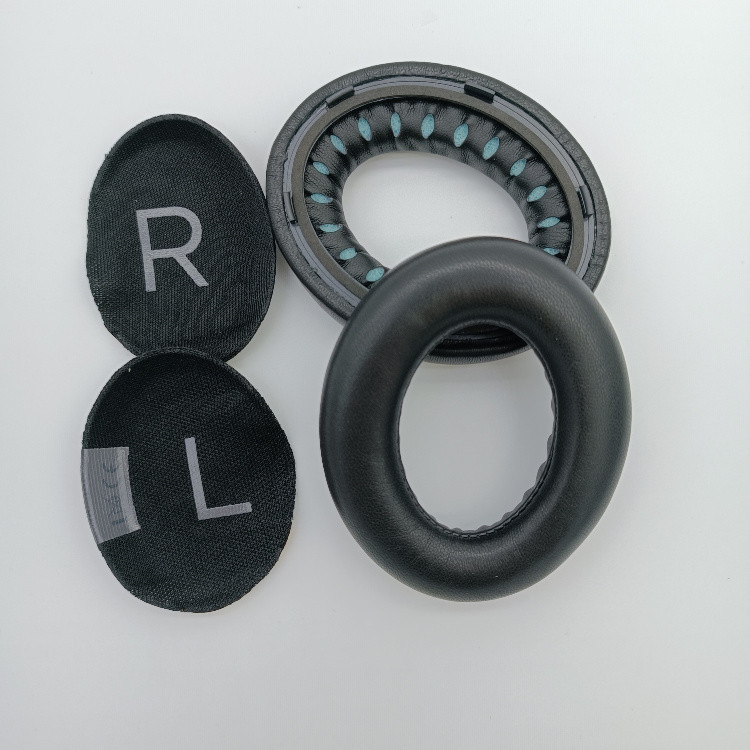 Una piel de oveja negro orejeras con almohadilla de algodón (por favor ordene 2 para un conjunto)