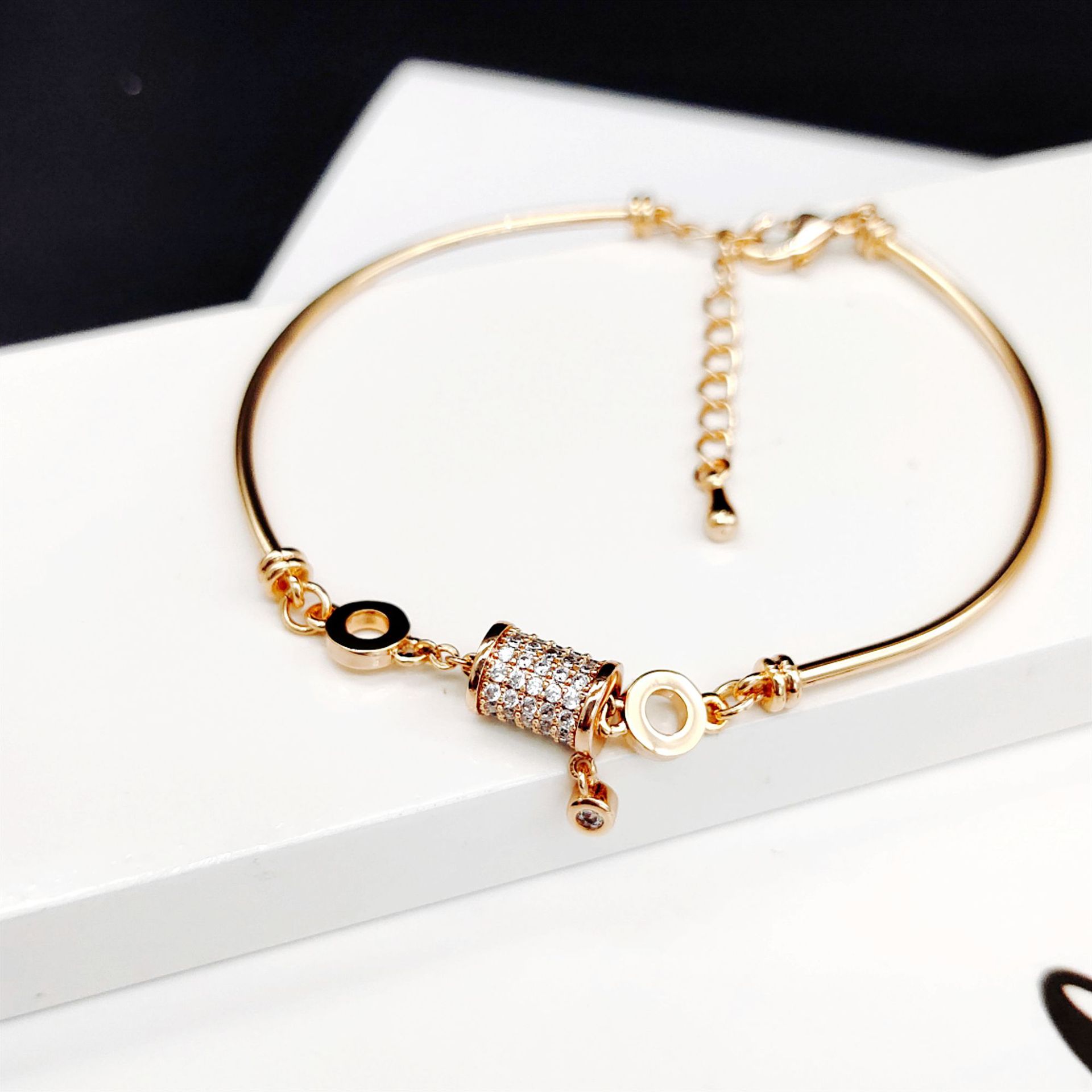 �պ���ʱ��С���¿�΢���ʯ��ת��С��������Ů��ѧ���ٴ�����