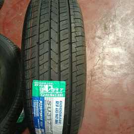 供应205/215/225/235/70R15C/75R15R16C/195/70R15C汽车轮胎