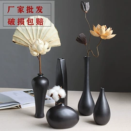 装饰花瓶;陶瓷工艺品
