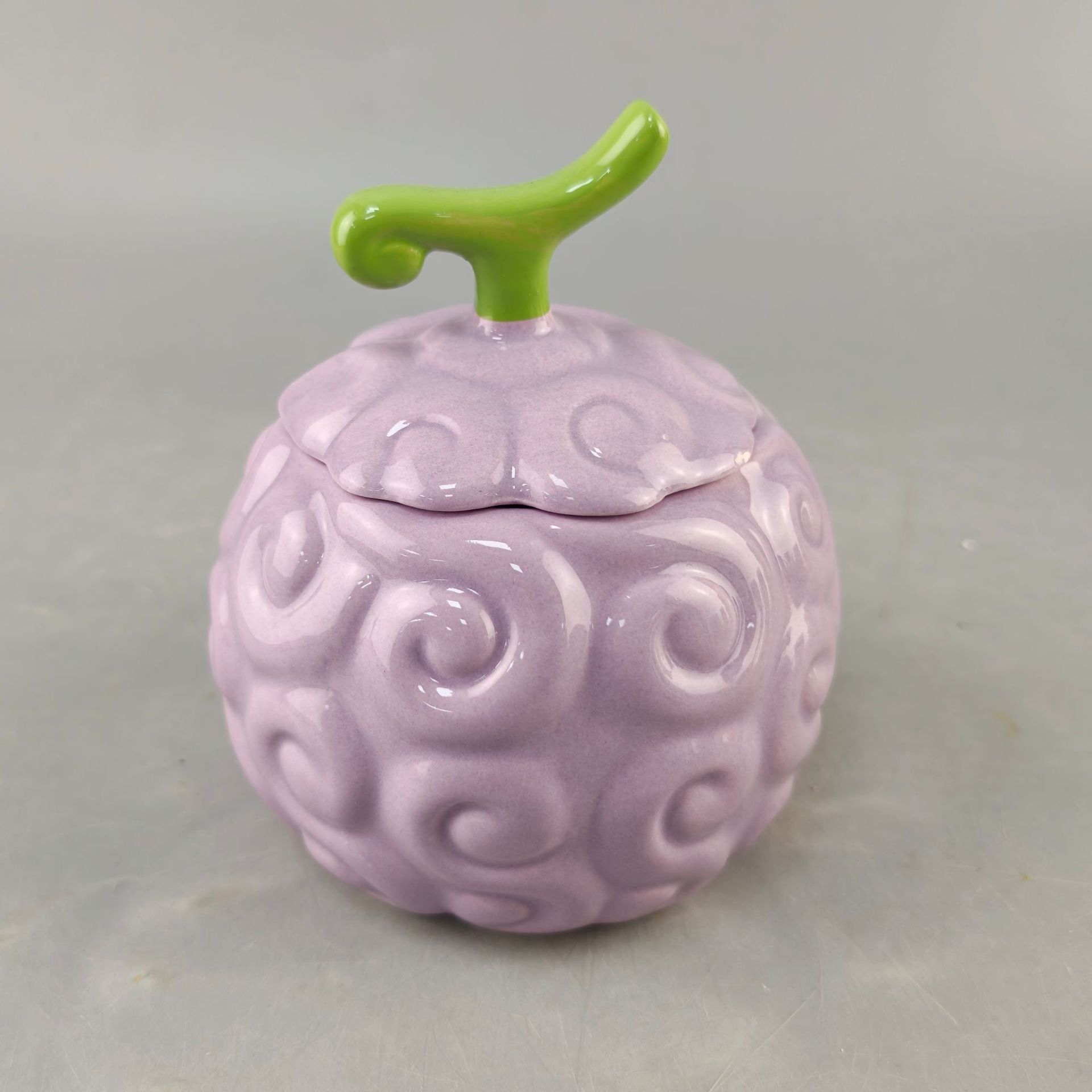 Uno de los piratas Luffy Ace barba negra goma quemada oscura gran diablo frutas taza adornos transfronterizos