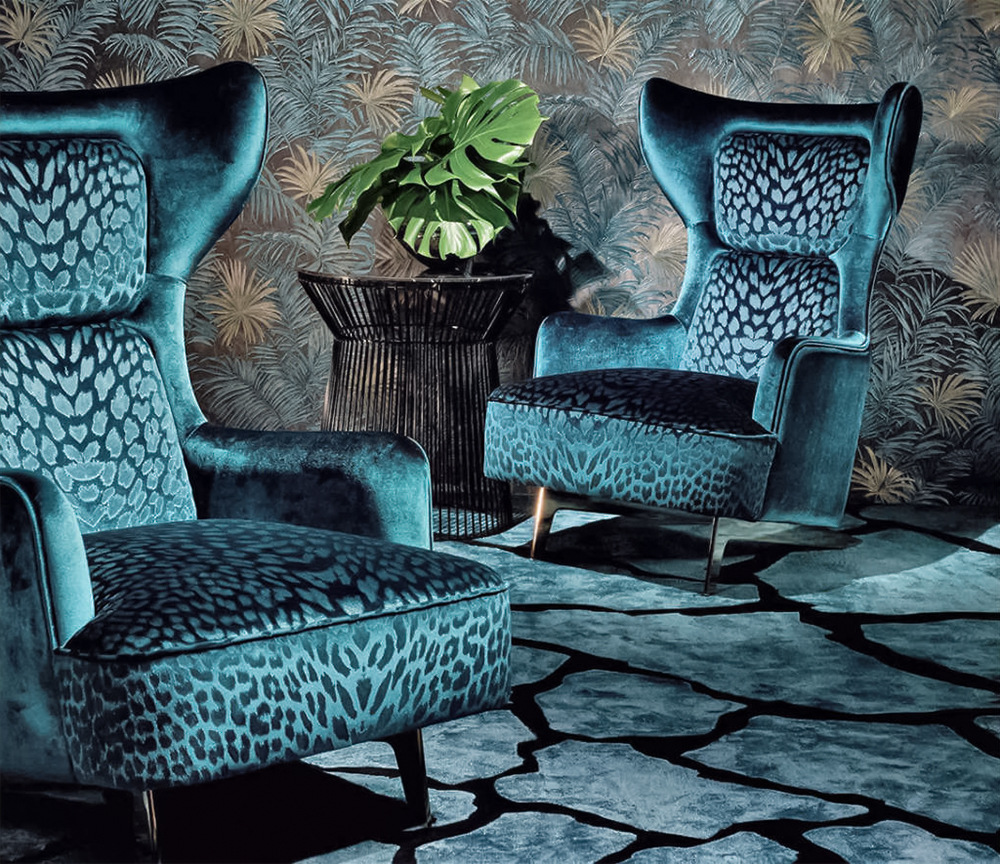 Precision Embroidered Blue Retro Minimalist Single Chair Factory Direct Sale, Same as Italian Brand, Standard for Luxury Homes