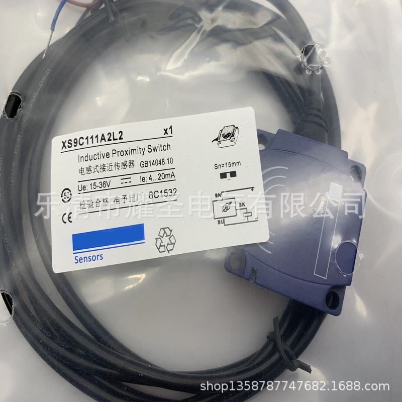 专业技术全新XS912R1PAM12感应开关质保一年