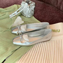 现货羊皮版法式真皮银色玛丽珍单鞋女水钻蝴蝶结芭蕾舞鞋平底瓢鞋