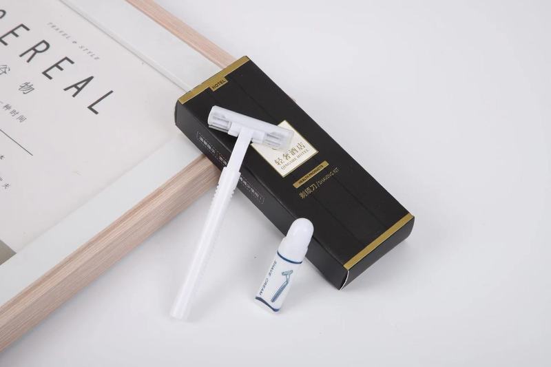 黒いカードボックスホテルの使い捨て洗面用品民宿会の軽い豪華な歯具櫛スリッパは郵送します。|undefined