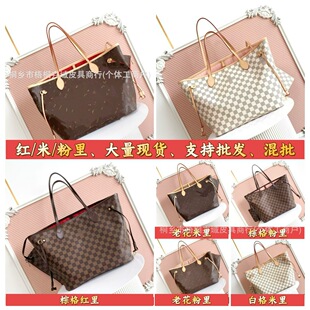 26�����ϻ����ذ�Ů�������μ�б���ﶬ�r�аٴ���ĸ��ͨ�����ذ�