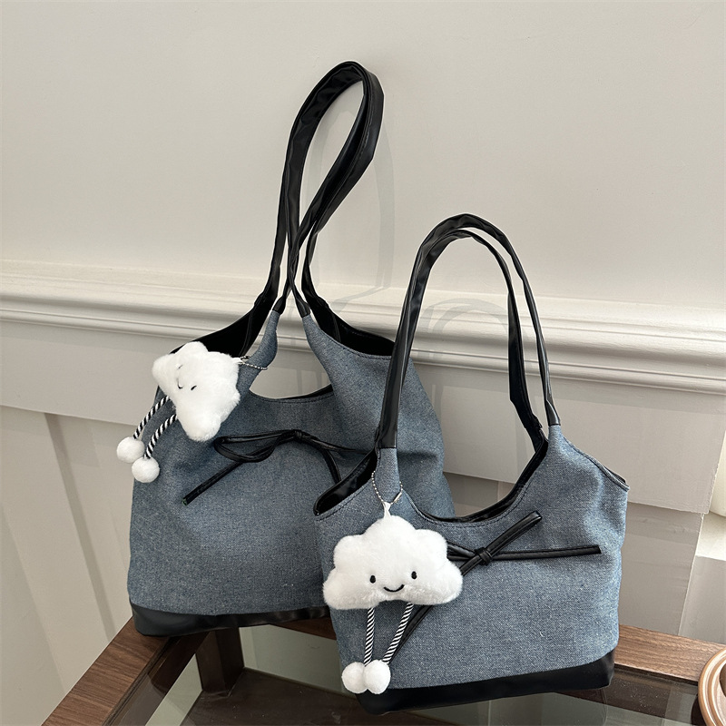 Invierno nuevo bolso de arco de gran capacidad de hombro bolso axilar 2024 este año bolso ocio popular bolso especial