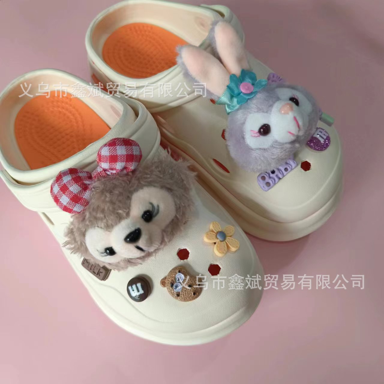 Muñeca de dibujos animados felpa estrella Delu agujero zapatos accesorios piel bola creativa nuevos zapatos decorativos hebilla agujero zapatos Accesorios