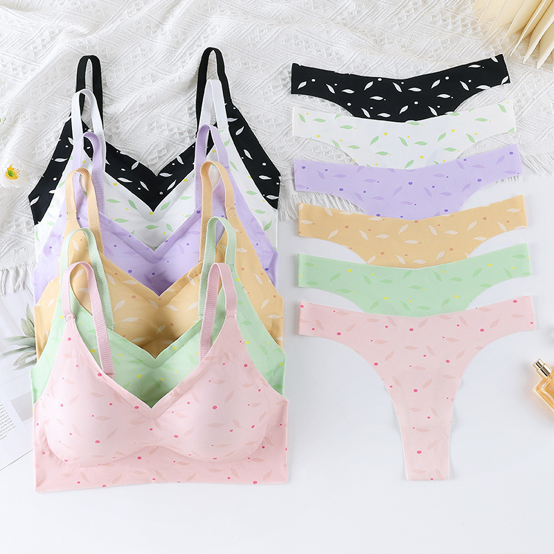 Zx Seamless Vest-Style Bra with Back Buckle Adjustment, Push-Up High-Elastic Bra, Comfortable Breathable Thong Underwear Set Zx Seamless Vest-Style Bra with Back Buckle Adjustment, Push-Up High-Elastic Bra, Comfortable Breathable Thong Underwear Set