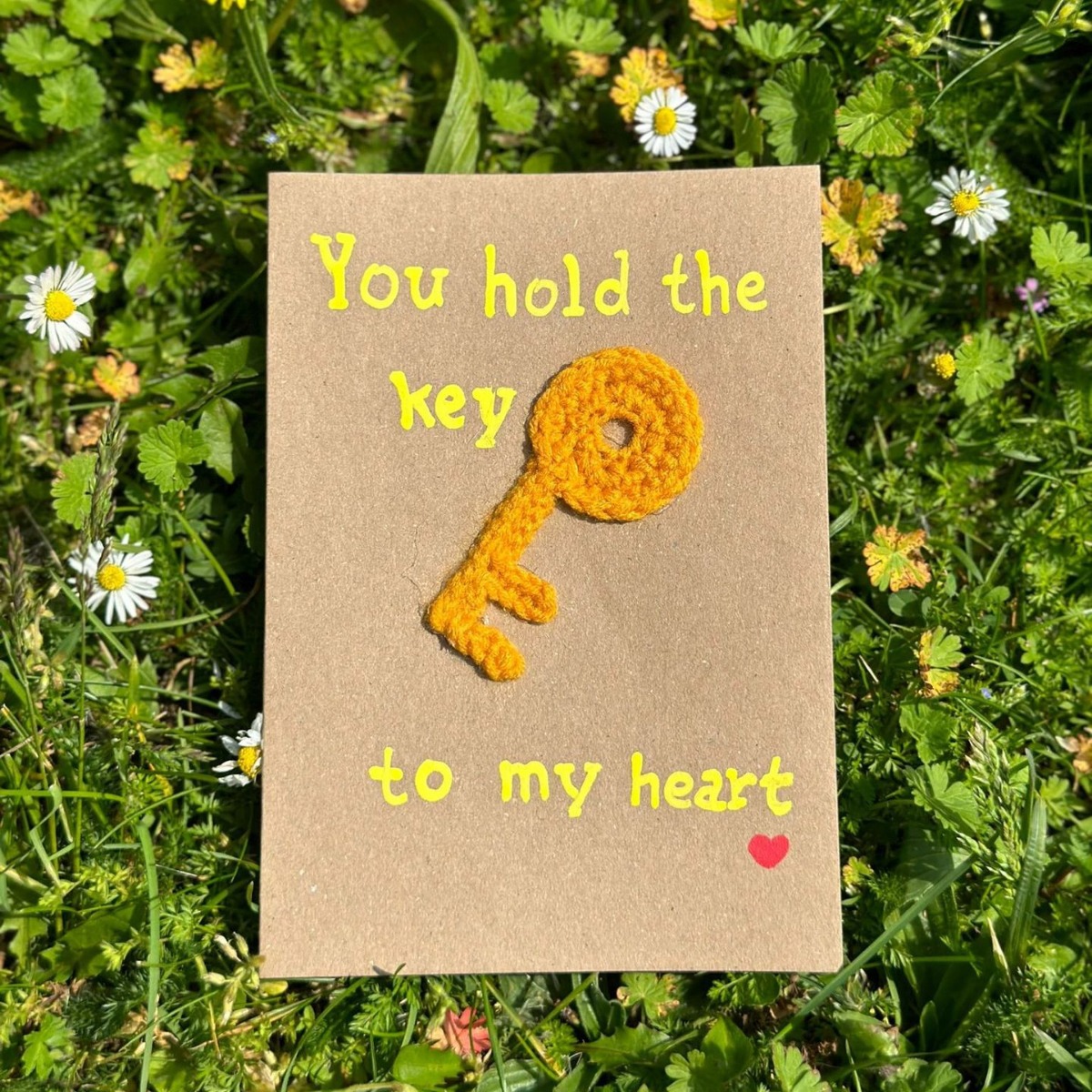 "소재 패키지" 노란색 키