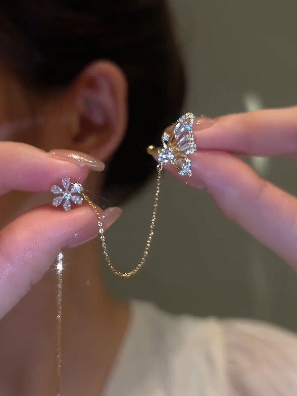 超フラッシュ蝶耳掛け無耳穴耳クリップ女性一体式イヤリング気質個性ファッション|undefined
