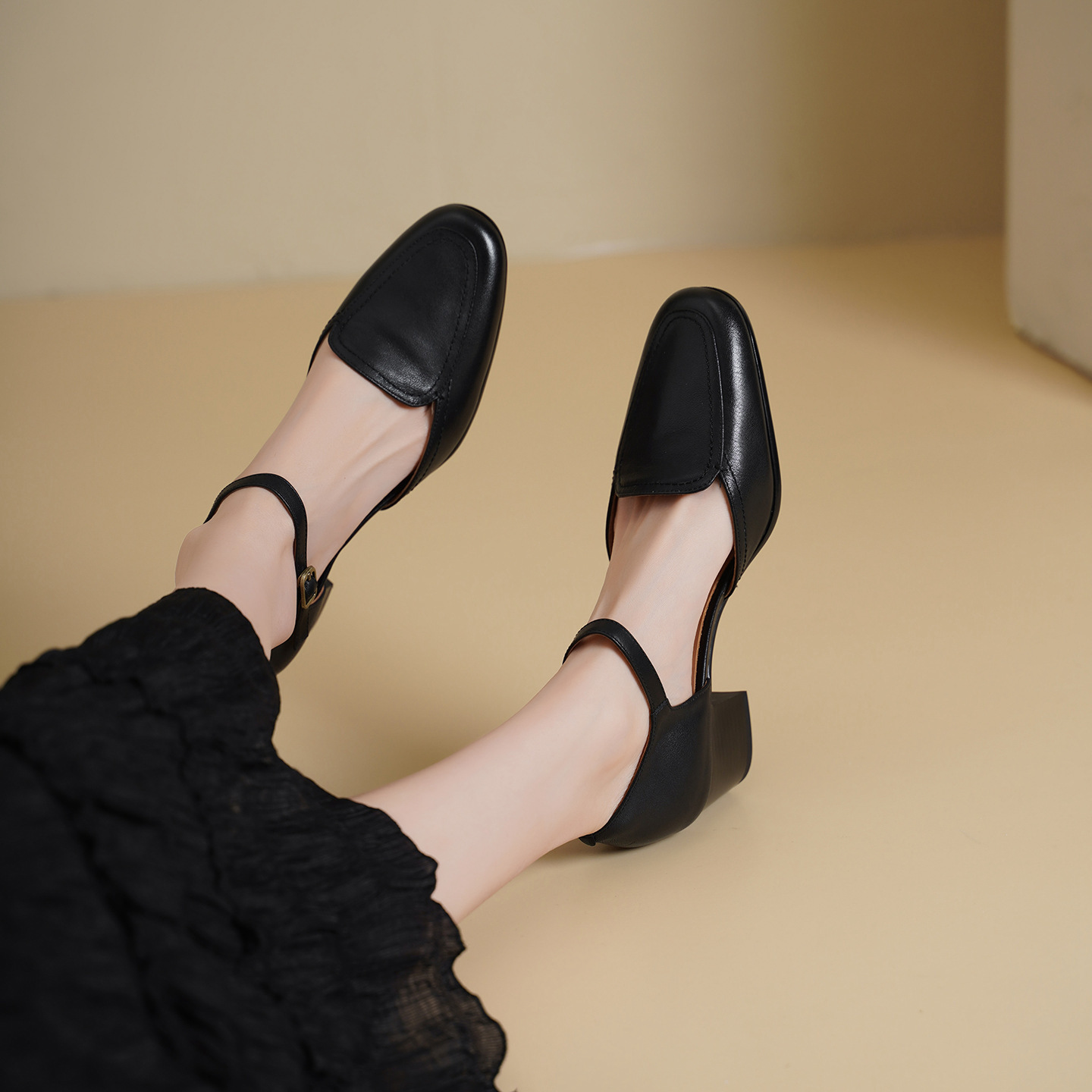 Giày sandal cao gót nữ quai ngang mũi vuông gót 5 cm kiểu Mary Jane — đen