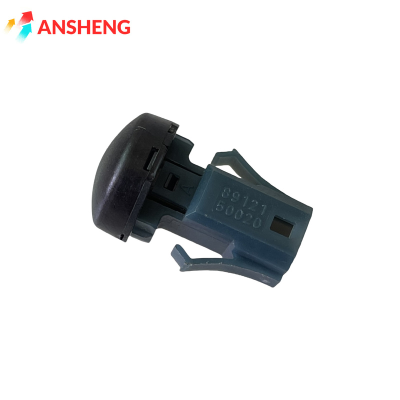89121-50020 is applicable to Toyota automatic light control sensor Prado PRADO 4Runner HILUX